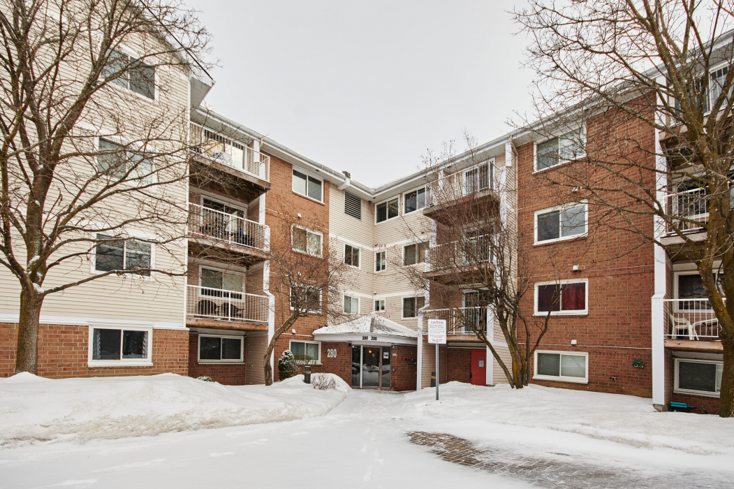 215280 Brittany Drive Ottawa ON Canada K1K 4M4 London House Photography