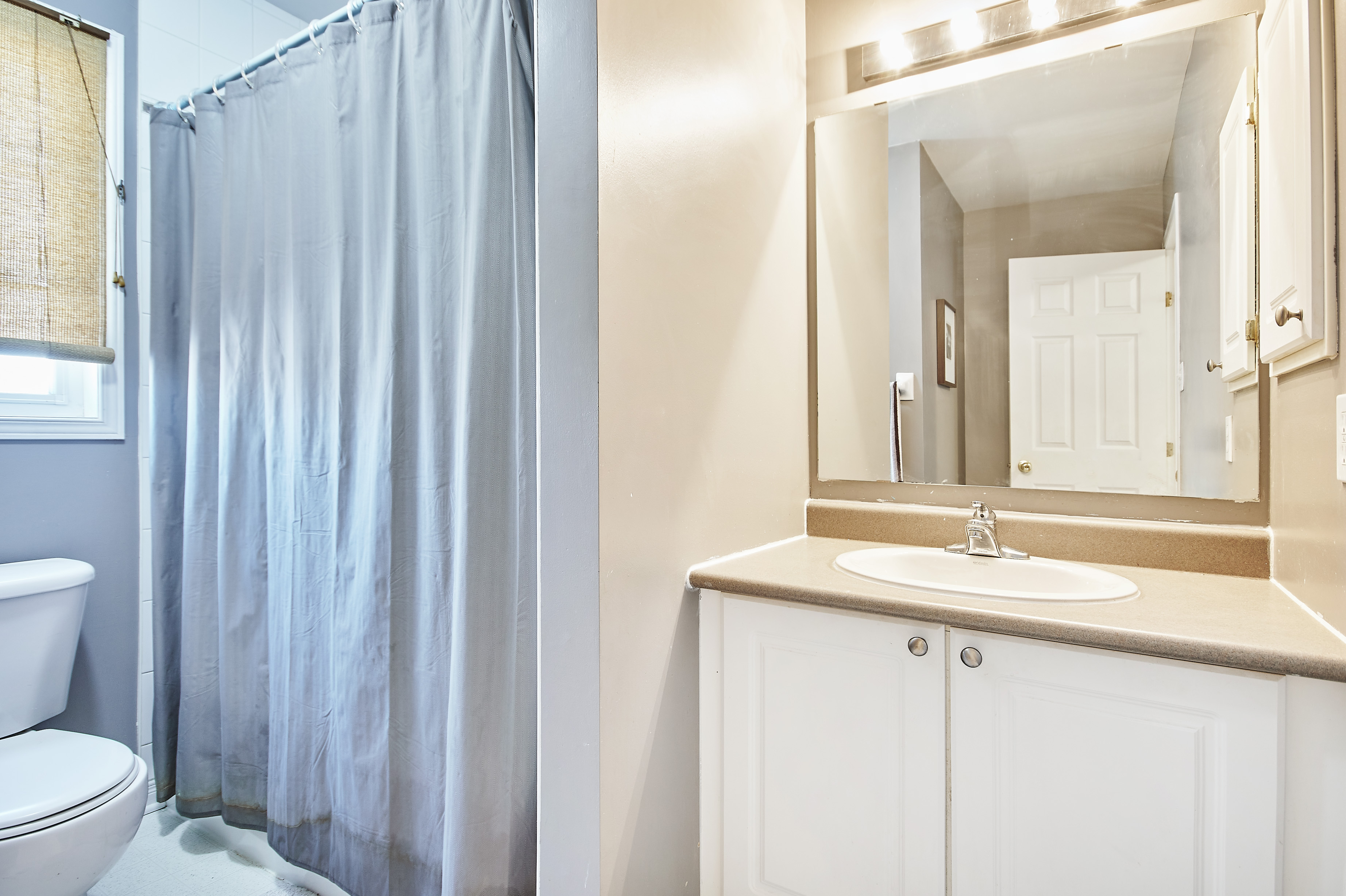 219 Duntroon Circle Ottawa London House Photography