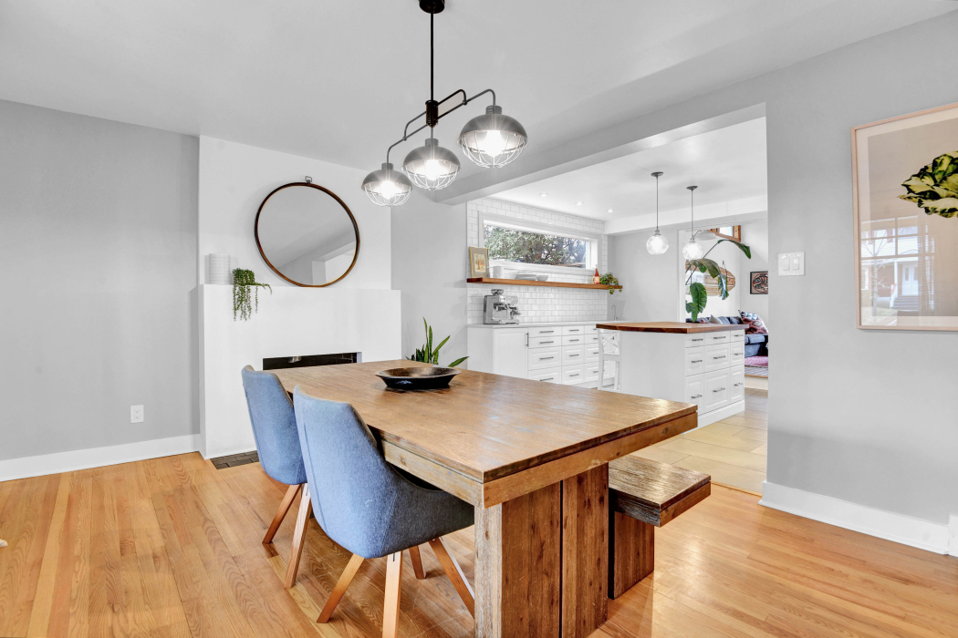 2073 Dovercourt Avenue Ottawa London House Photography