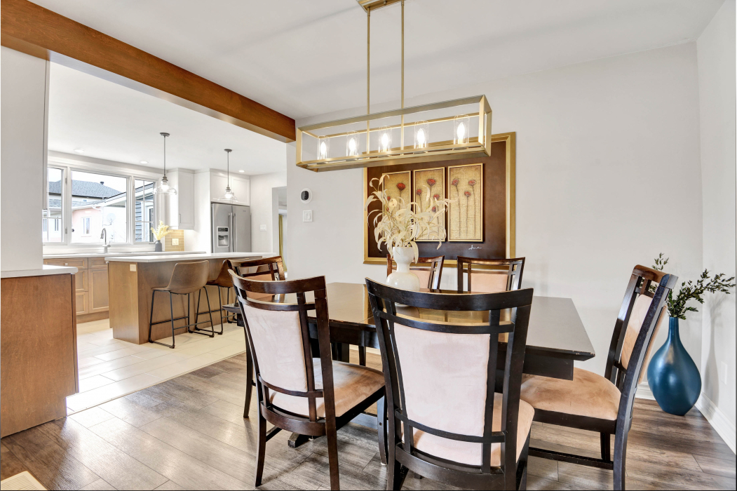 1943 Landry Street Clarence Creek London House Photography