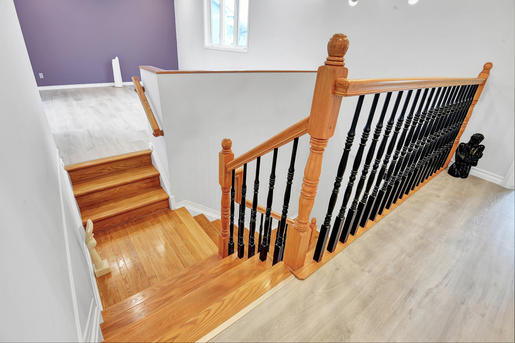 110C Craig Henry Drive Ottawa London House Photography