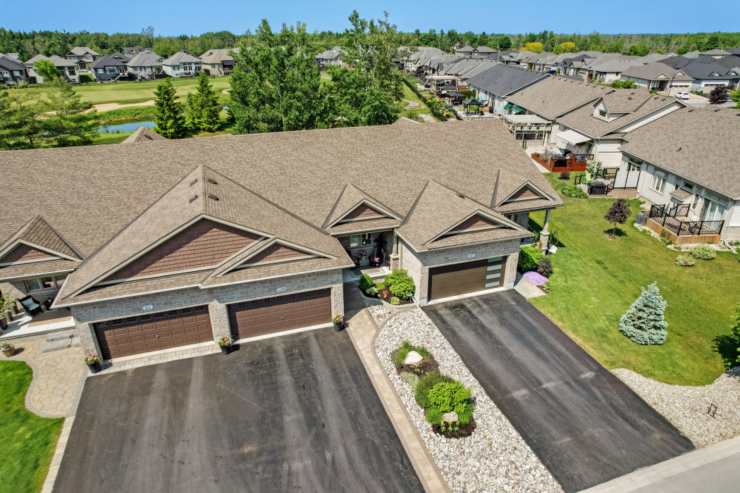 237 Royal Landing Gate Kemptville London House Photography