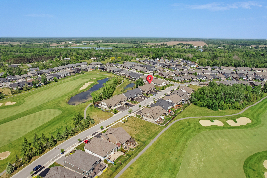 237 Royal Landing Gate Kemptville London House Photography