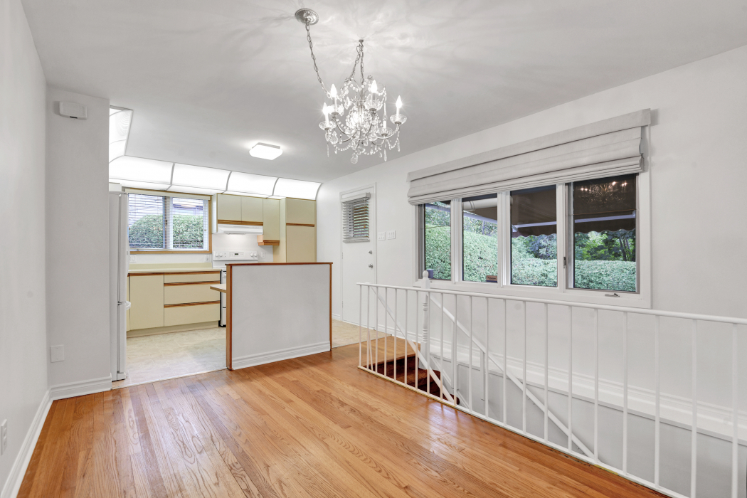 1111 Cromwell Drive Ottawa London House Photography