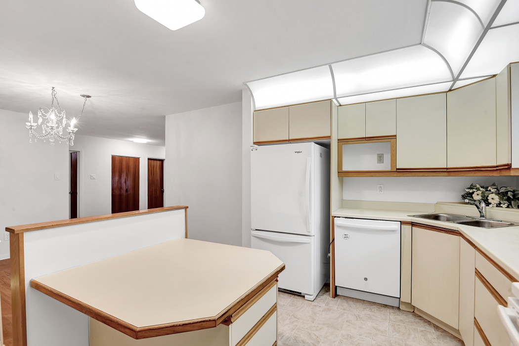 1111 Cromwell Drive Ottawa London House Photography