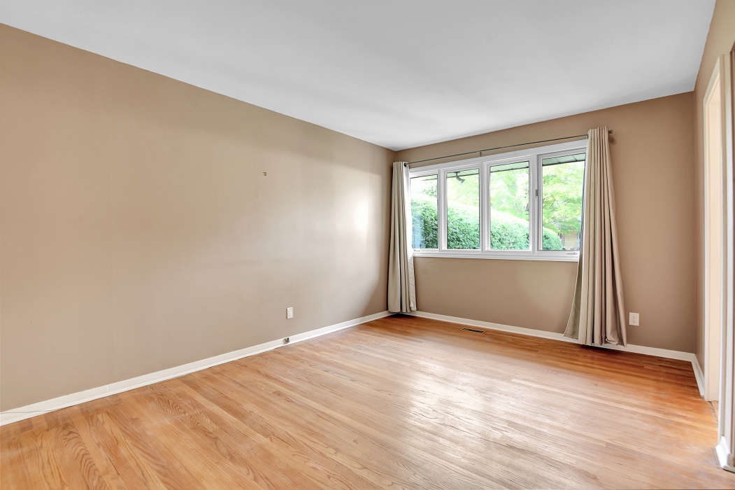 1111 Cromwell Drive Ottawa London House Photography