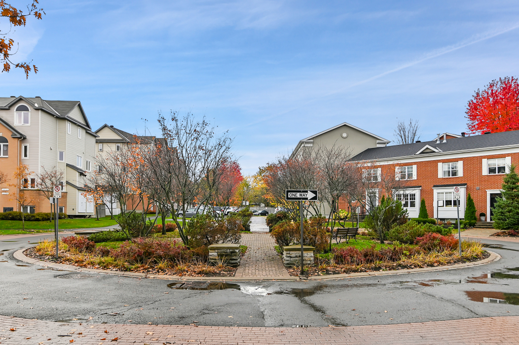 29315 Jardin Private Ottawa London House Photography