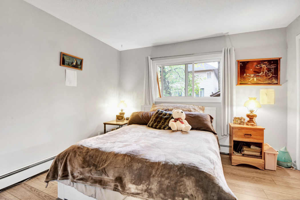 1226 Old Carp Road Ottawa London House Photography