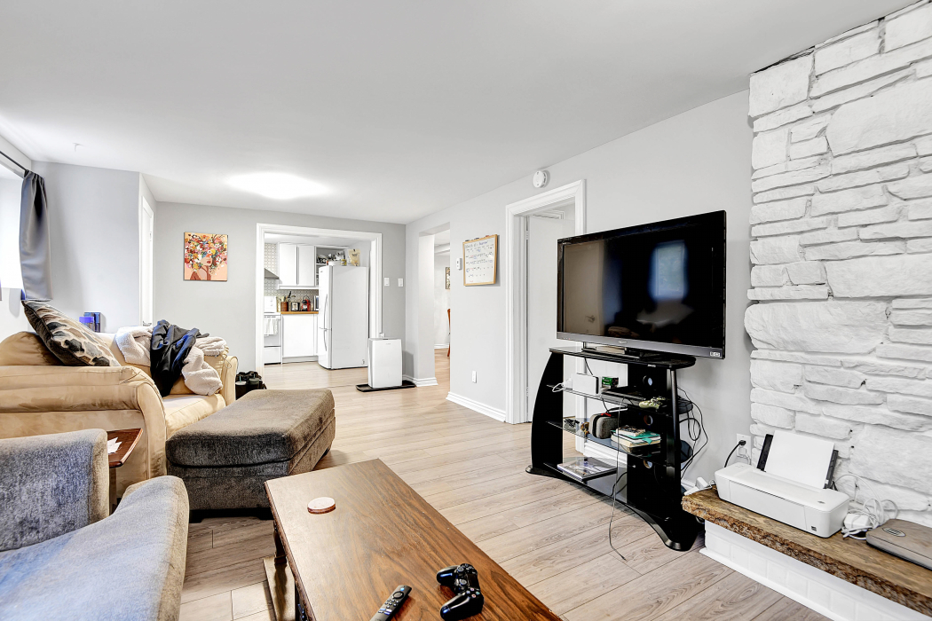 1226 Old Carp Road Ottawa London House Photography